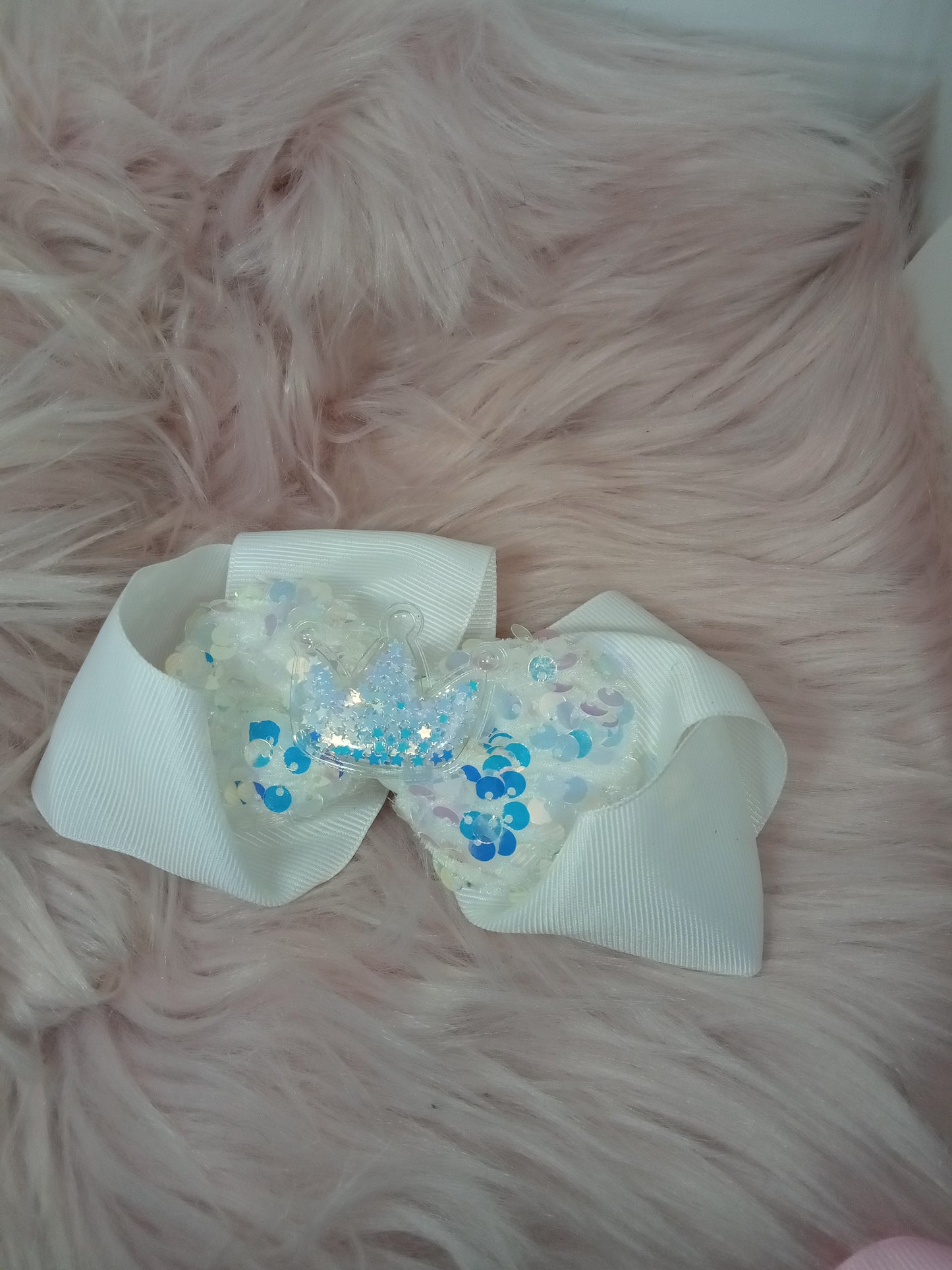 Crown Bow
